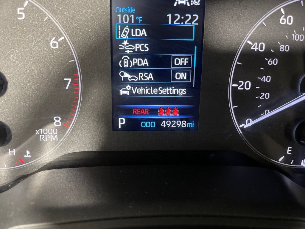 Used 2024 Toyota Corolla LE FWD image 19