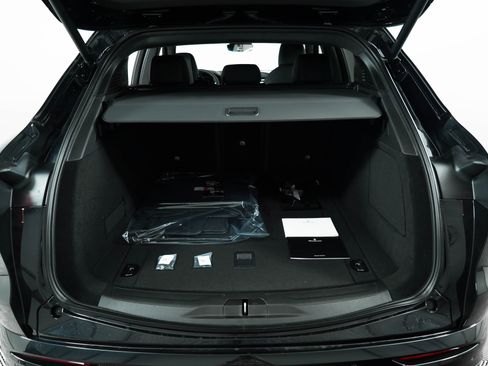 New 2025 Maserati Grecale GT image 54