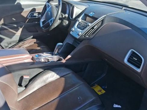 Used 2010 Chevrolet Equinox LT image 5