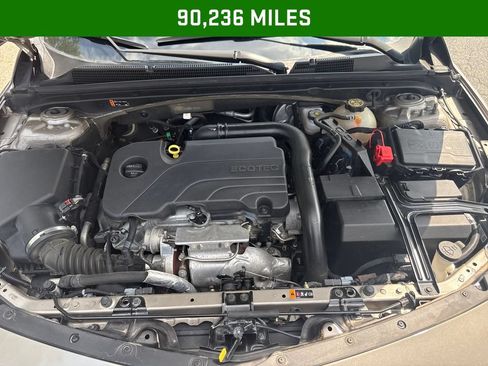 Used 2022 Chevrolet Malibu LS FWD image 4