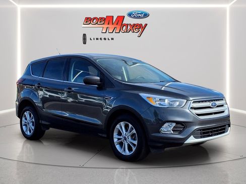 Certified 2019 Ford Escape SE AWD/4WD image 3
