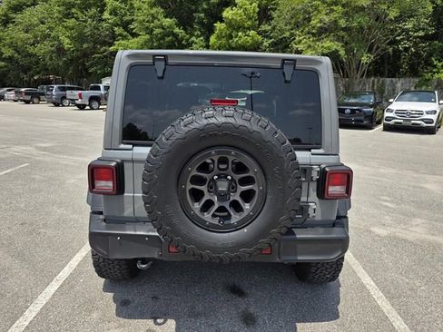 Used 2023 Jeep Wrangler Unlimited Sport AWD/4WD image 3