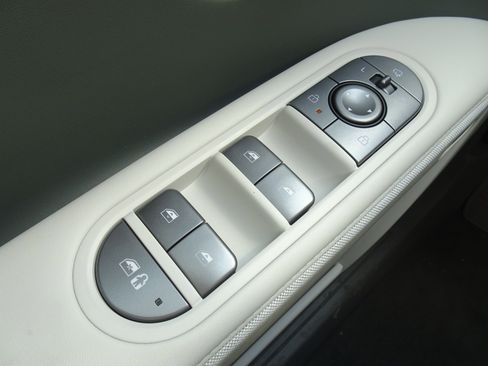 New 2026 Hyundai Ioniq 5 Limited image 19