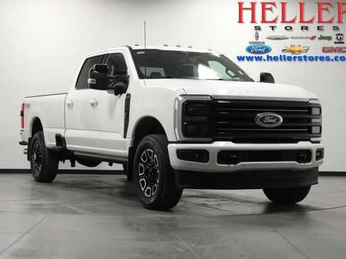 Used 2026 Ford F250 Platinum AWD/4WD image 1