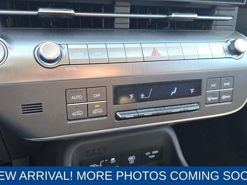 Used 2025 Hyundai Kona SEL image 19