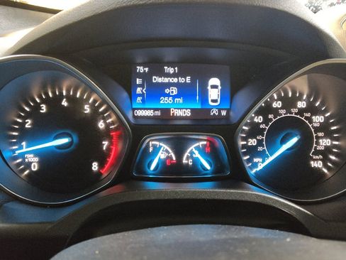Used 2019 Ford Escape Titanium AWD/4WD image 23