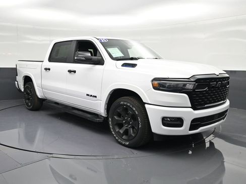 Used 2025 RAM 1500 Big Horn RWD image 5
