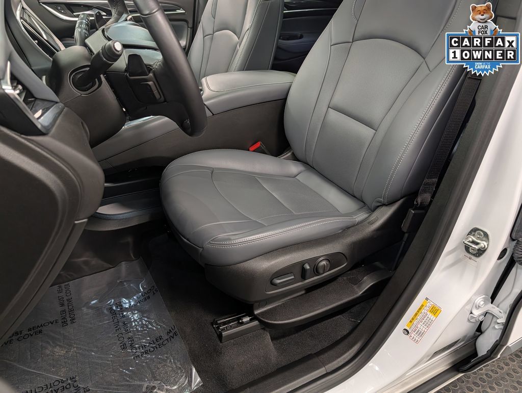 Used 2024 Buick Enclave Essence w/ Experience Buick Package AWD/4WD image 10