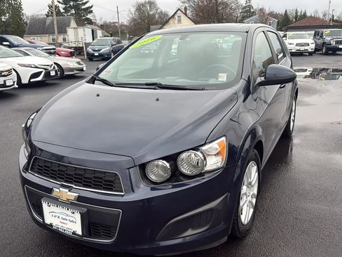 Used 2016 Chevrolet Sonic LT w/ Fun and Sun Package image 3
