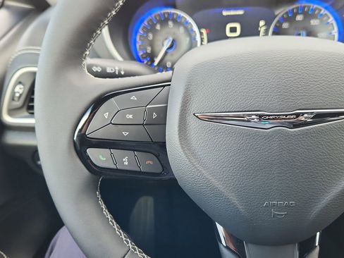 New 2026 Chrysler Pacifica Select w/ S Appearance Package image 19