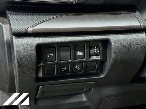Used 2020 Subaru Forester Premium AWD/4WD image 10