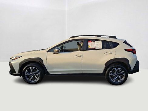 Used 2024 Subaru Crosstrek 2.0i Premium image 8