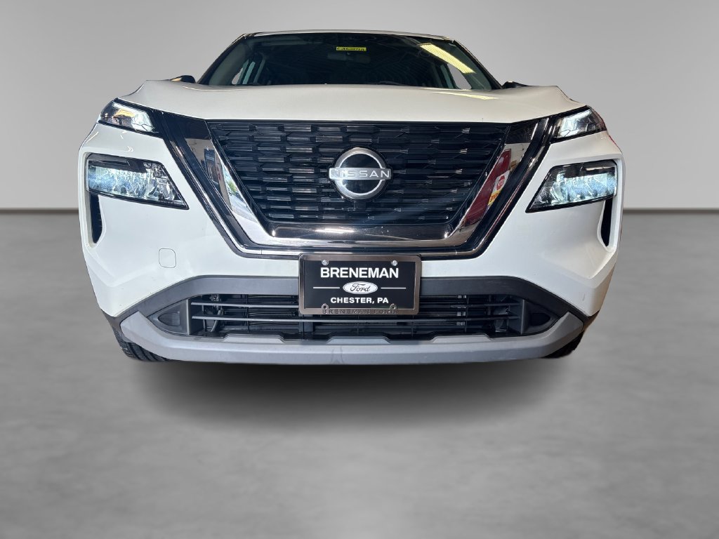 Used 2023 Nissan Rogue S AWD/4WD image 13