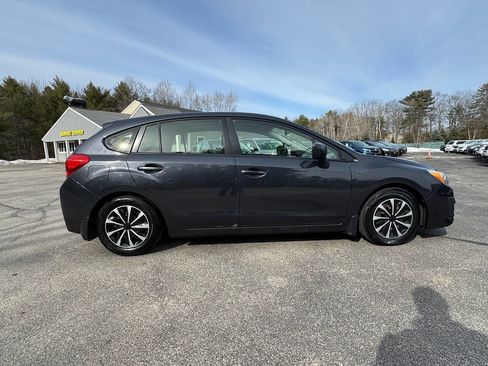 Used 2013 Subaru Impreza 2.0i image 10