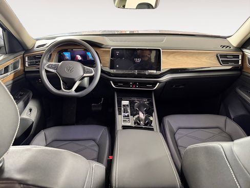 New 2026 Volkswagen Atlas SE AWD/4WD image 8