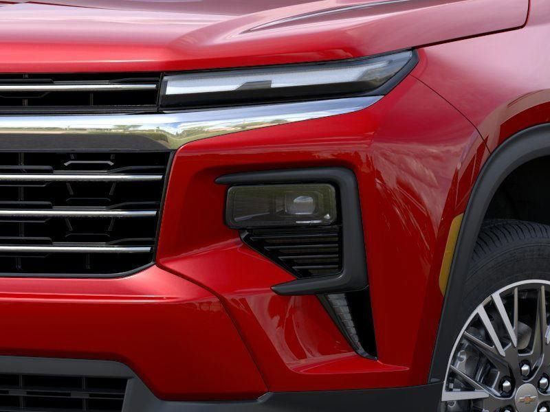 New 2026 Chevrolet Traverse LT w/ Driver Confidence Package FWD image 10