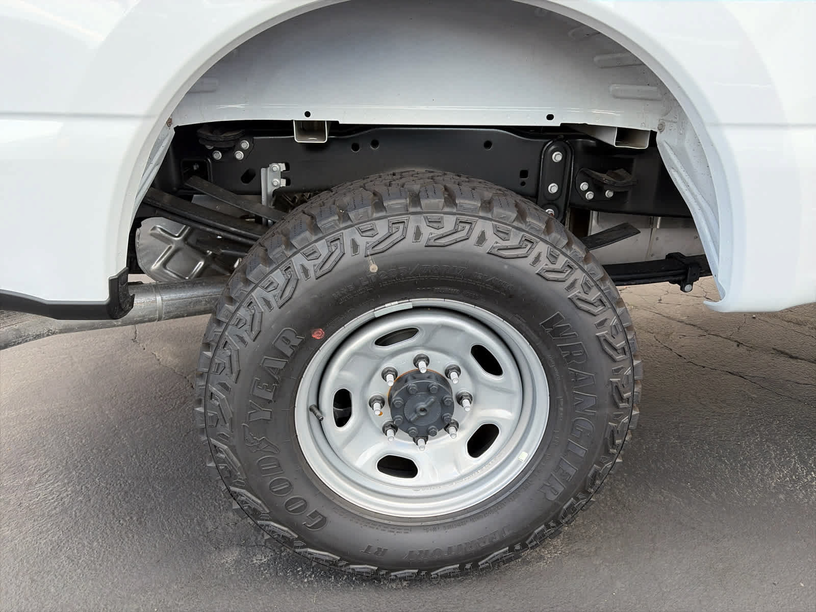 New 2026 Ford F250 XL w/ XL Off-Road Package AWD/4WD image 18