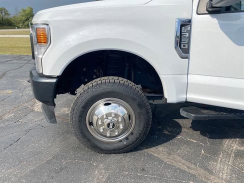 Used 2021 Ford F350 XL w/ Power Equipment Group image 19