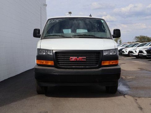 New 2025 GMC Savana 2500 w/ Driver Convenience Package RWD image 2