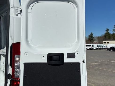 Used 2023 RAM ProMaster 2500 FWD image 28