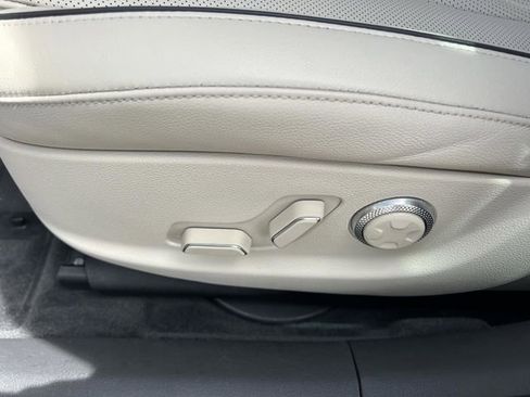 Used 2021 Genesis G80 3.5T RWD image 23