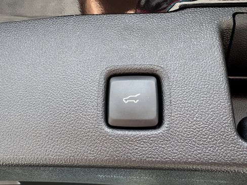 New 2025 Ford Escape SE w/ PHEV Premium Package image 23