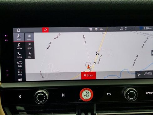 Used 2024 Porsche Macan image 19