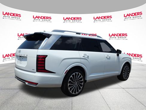 Used 2026 Hyundai Palisade Calligraphy AWD/4WD image 3