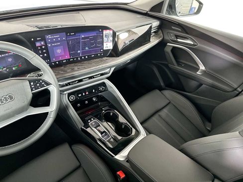 New 2025 Audi Q5 Premium Plus image 22