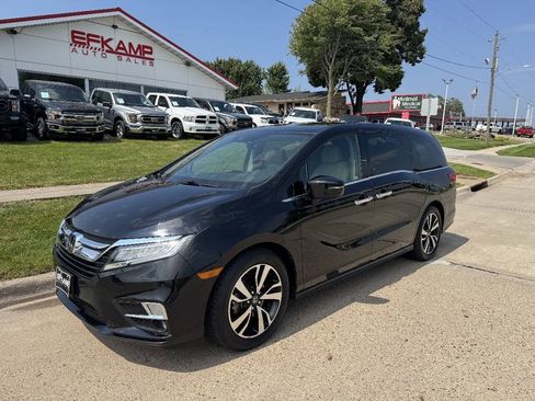 Used 2019 Honda Odyssey Elite image 1