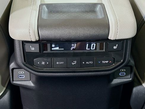 New 2026 Toyota Grand Highlander Limited image 25