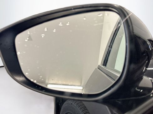 Used 2025 MAZDA CX-50 AWD 2.5 S w/ Premium Plus Pkg image 16