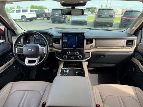 Certified 2024 Ford Expedition Max Limited AWD/4WD image 2