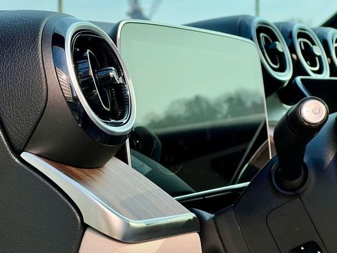 Certified 2026 Mercedes-Benz GLC 300 4MATIC image 11