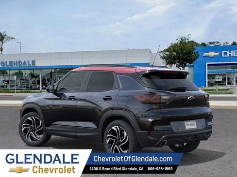 New 2026 Chevrolet TrailBlazer RS w/ Driver Confidence Package FWD image 3