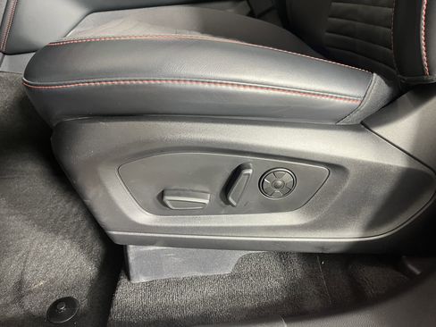 Used 2025 Ford Explorer ST-Line w/ Premium Package image 20