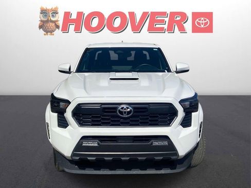 Used 2024 Toyota Tacoma TRD Sport RWD image 8
