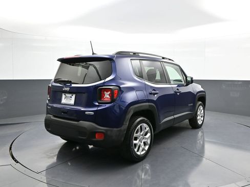 Used 2018 Jeep Renegade Latitude image 6