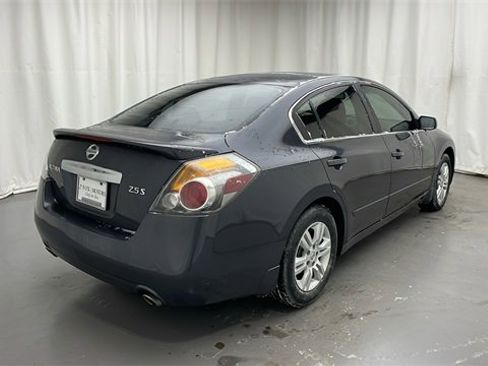 Used 2012 Nissan Altima 2.5 S w/ 20th Anniversary Pkg image 3