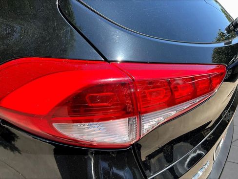 Used 2016 Hyundai Tucson Sport FWD image 27