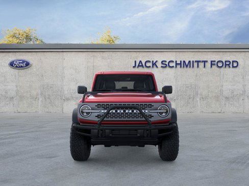 New 2025 Ford Bronco Badlands w/ Sasquatch Package image 6