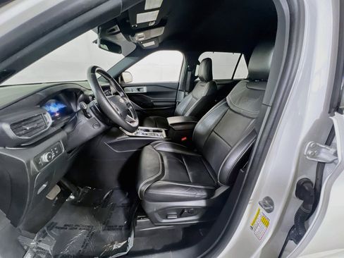 Used 2021 Ford Explorer ST w/ Equipment Group 401A AWD/4WD image 22