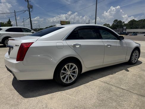 Used 2018 Cadillac CTS AWD Sedan w/ Seating Package image 5
