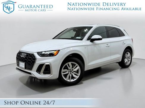 Used 2024 Audi Q5 2.0T Premium w/ Convenience Package AWD/4WD image 1