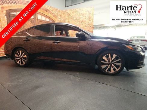 Used 2021 Nissan Sentra SV w/ SV Premium Package image 3