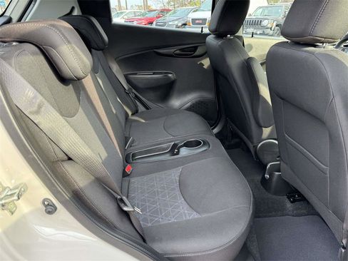 Used 2020 Chevrolet Spark LT image 15