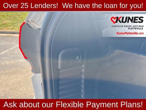 Used 2019 Jeep Grand Cherokee Laredo w/ Security & Convenience Group image 30