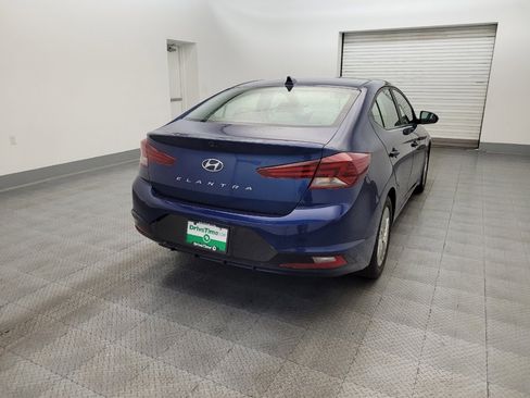 Used 2019 Hyundai Elantra SEL image 7