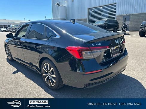 Used 2023 Honda Civic EX image 6