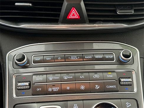 Used 2023 Hyundai Santa Fe SEL Convenience image 14